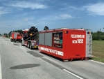 Schadstoffeinsatz nach LKW Unfall in Schwarzenau