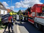 Fahrzeugbergung auf der L55 in Kirchberg/Wild