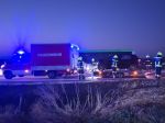 Verkehrsunfall mit Menschenrettung auf der LB2 - Höhe Atzelsdorf