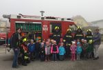 Feuerwehr Göpfritz/Wild besucht den Kindergarten